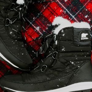 SOREL puffy snow boots